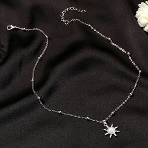*WINDY* Silver Sun Shaped Pendant Fashion Necklace